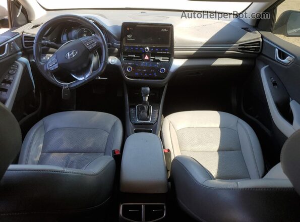 KMHC05LC0MU254740 2021 HYUNDAI IONIQ Gray Vista del salpicadero