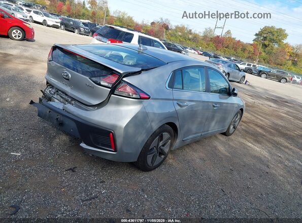 KMHC05LC8LU210418 2020 HYUNDAI IONIQ HYBRID Silver Հետևի աջ