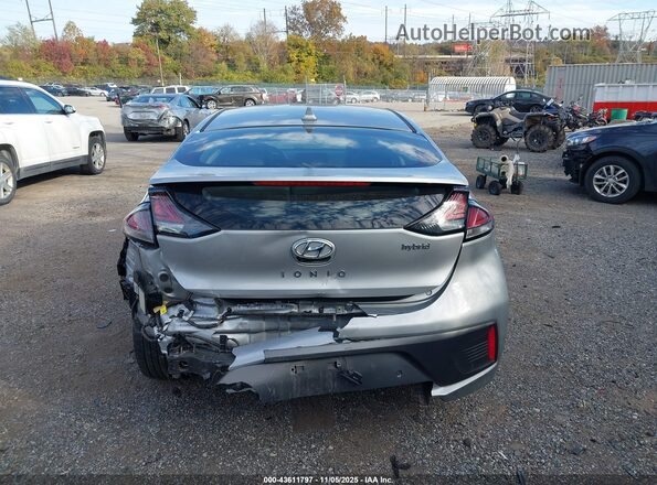 KMHC05LC8LU210418 2020 HYUNDAI IONIQ HYBRID Silver 