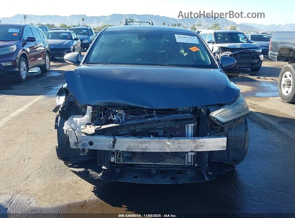 KMHC05LCXJU064259 2018 HYUNDAI IONIQ HYBRID Silver Widok wnętrza z tyłu