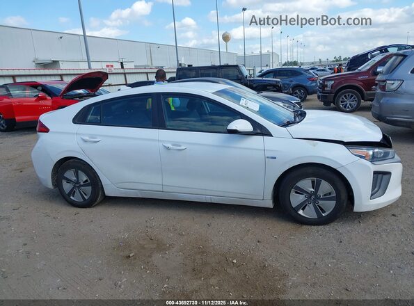 KMHC65LC2LU238830 2020 HYUNDAI IONIQ HYBRID White Vista interior trasera