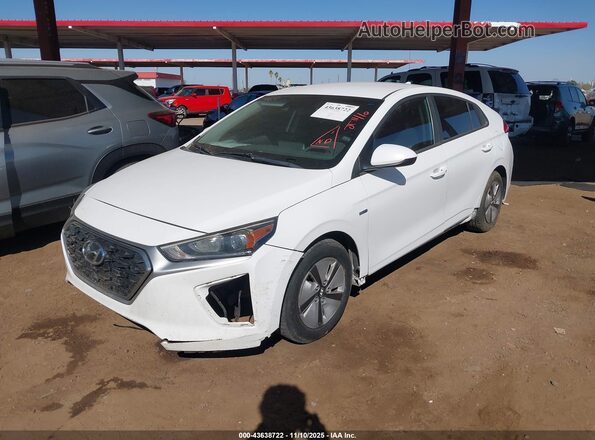 KMHC65LC5LU212299 2020 HYUNDAI IONIQ HYBRID White Առջևի ձախ երեք քառորդ տեսարան