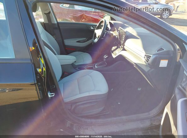 KMHC65LD1NU281874 2022 HYUNDAI IONIQ PLUG-IN HYBRID Black Սալոնի դիմացի տեսք