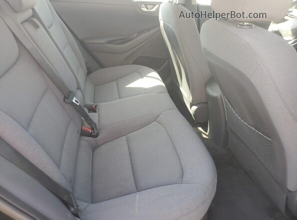KMHC75LC1LU241571 2020 HYUNDAI IONIQ Black Widok tylnych siedzeń