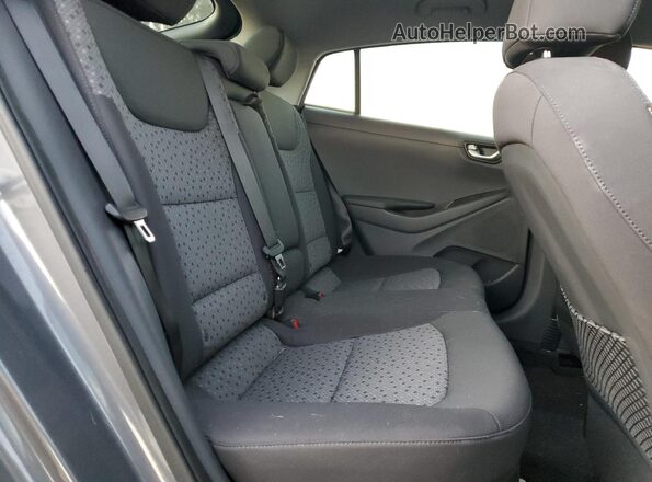 KMHC75LC2JU096859 2018 HYUNDAI IONIQ Gray უკანა სალონის ხედი