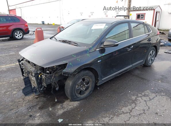 KMHC75LC6HU028722 2017 HYUNDAI IONIQ HYBRID Black Przód lewy