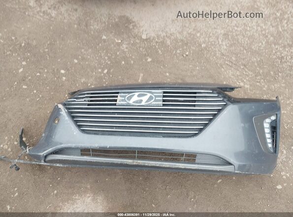 KMHC75LC8JU103944 2018 HYUNDAI IONIQ HYBRID Gray ხელსაწყოთა პანელის ხედი