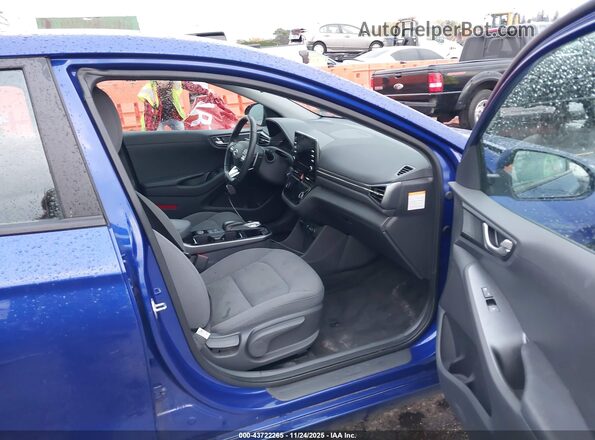 KMHC75LJ7MU077128 2021 HYUNDAI IONIQ ELECTRIC Dark Blue Front interior view