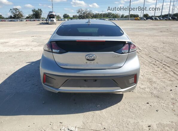 KMHC85LCXMU255905 2021 HYUNDAI IONIQ Silver Widok z tyłu