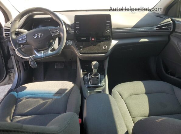 KMHC85LCXMU255905 2021 HYUNDAI IONIQ Silver Widok deski rozdzielczej