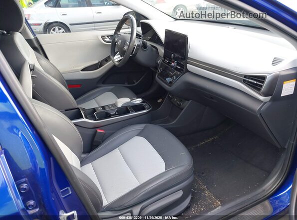 KMHC85LJ5LU061537 2020 HYUNDAI IONIQ ELECTRIC Blue Вид салону спереду