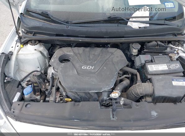 KMHCT4AE5HU199035 2017 HYUNDAI ACCENT White უკანა ხედი