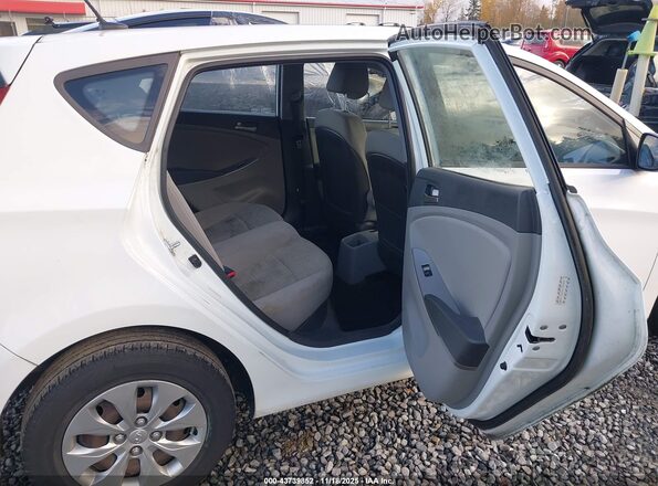 KMHCT5AE9GU260097 2016 HYUNDAI ACCENT White Widok naklejki z numerem VIN