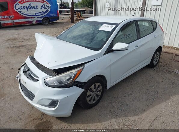 KMHCT5AEXGU246032 2016 HYUNDAI ACCENT Белый Передняя левая четверть