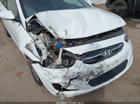 KMHCT5AEXGU246032 2016 HYUNDAI ACCENT Белый 