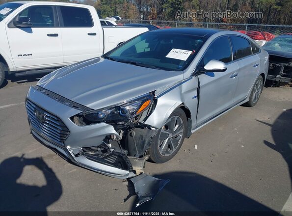 KMHE34L39KA093166 2019 HYUNDAI SONATA HYBRID Silver წინა მარცხენა ხედი სამი მეოთხედიდან