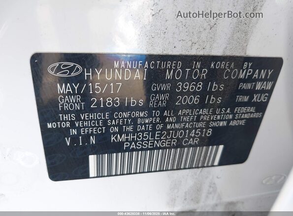 KMHH35LE2JU014518 2018 HYUNDAI ELANTRA GT White Widok komory silnika