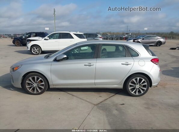 KMHH35LE2KU103376 2019 HYUNDAI ELANTRA GT Silver 360 interior view