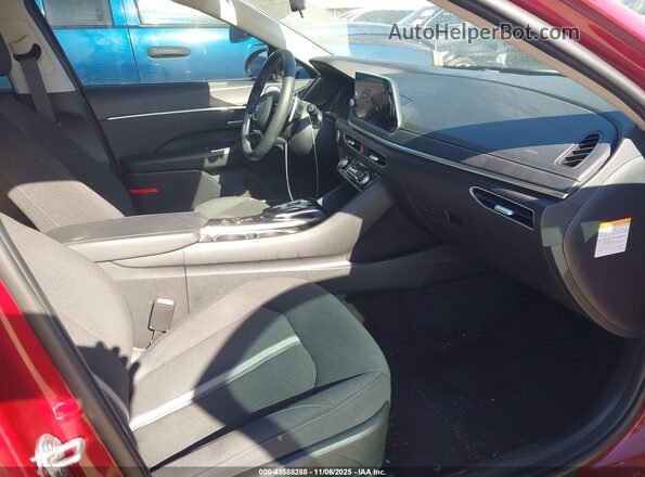 KMHL34JJ2PA079576 2023 HYUNDAI SONATA HYBRID Красный Вид салона спереди