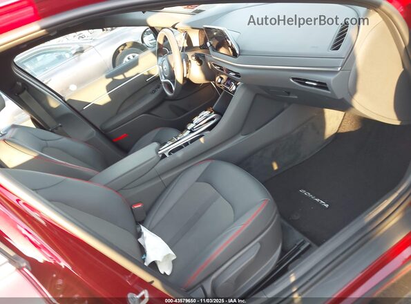 KMHL44J27PA327486 2023 HYUNDAI SONATA Red Front interior view