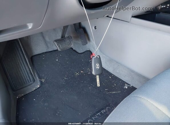KMHLL4DG8RU842069 2024 HYUNDAI ELANTRA Red Widok deski rozdzielczej
