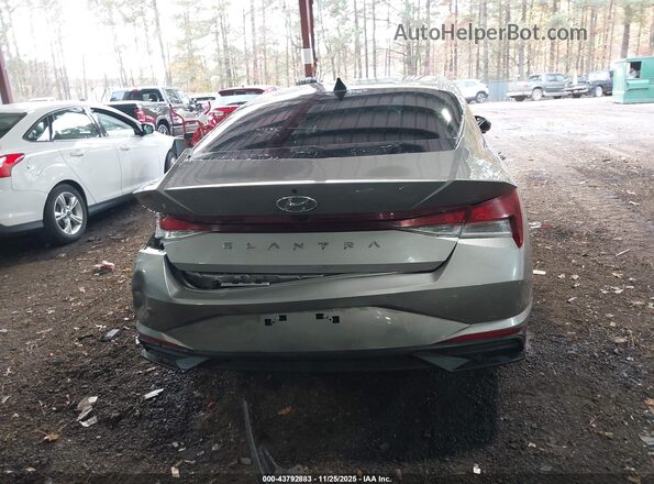 KMHLS4AG1PU428250 2023 HYUNDAI ELANTRA Silver 
