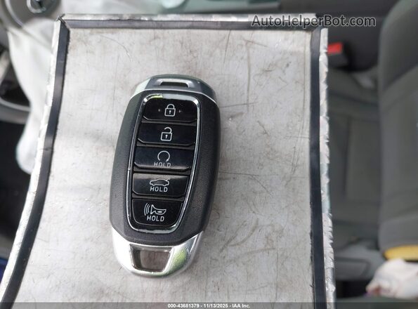 KMHLS4AG2PU602178 2023 HYUNDAI ELANTRA Blue Առջևի վահանակի տեսք
