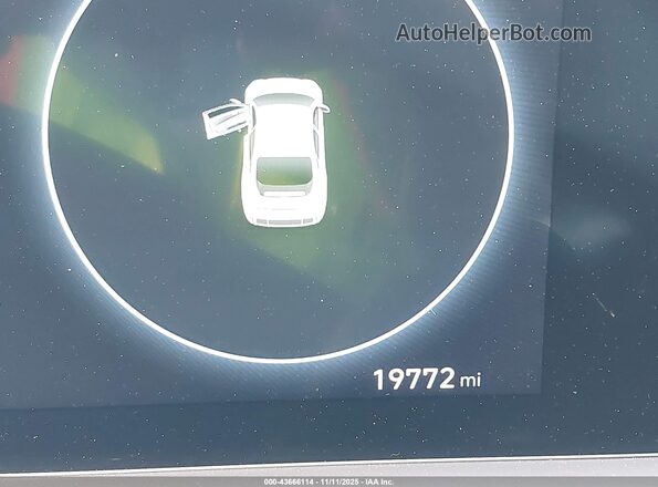 KMHM14AB3SA085933 2025 HYUNDAI IONIQ 6 White Widok tylnych siedzeń