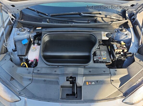 KMHM24AA2RA070211 2024 HYUNDAI IONIQ Gray Вид задньої частини салону