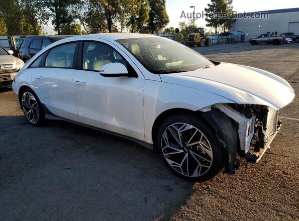 KMHM34AA2SA099310 2025 HYUNDAI IONIQ White Передня права чверть