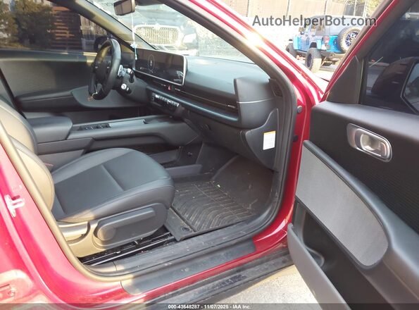 KMHM34AC2PA038578 2023 HYUNDAI IONIQ 6 Red Вид салону спереду