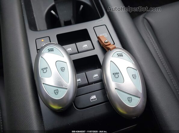 KMHM34AC2PA038578 2023 HYUNDAI IONIQ 6 Red Вид панелі приладів