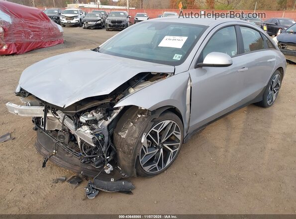 KMHM34AC6RA055533 2024 HYUNDAI IONIQ 6 Silver Front view