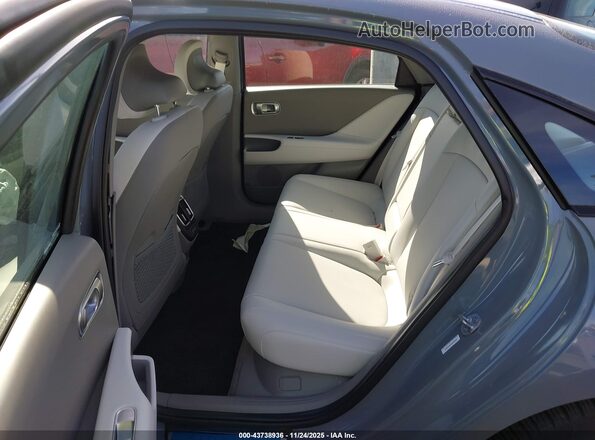 KMHM54AA6SA098283 2025 HYUNDAI IONIQ 6 Pewter VIN sticker view