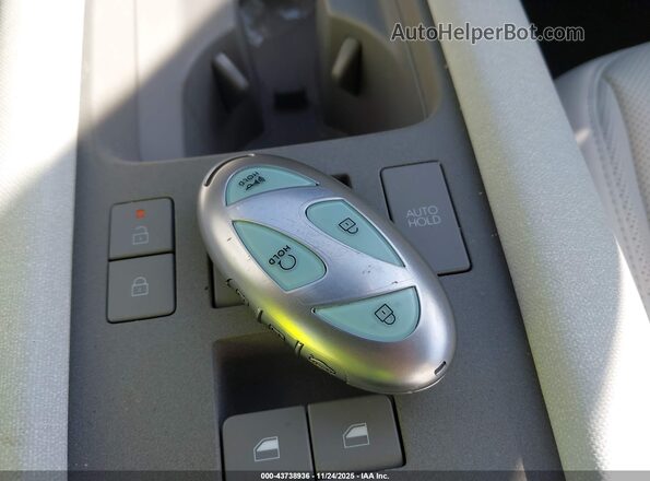 KMHM54AA6SA098283 2025 HYUNDAI IONIQ 6 Pewter Dashboard view