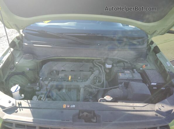 KMHRB8A39MU065769 2021 HYUNDAI VENUE Зеленый Вид задней части салона