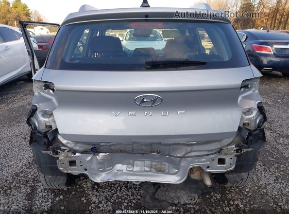 KMHRC8A30NU137506 2022 HYUNDAI VENUE Silver წინა ხედი