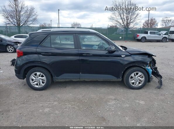 KMHRC8A31LU058939 2020 HYUNDAI VENUE Black Вид задньої частини салону