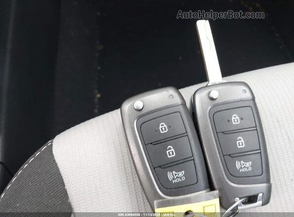 KMHRC8A31LU058939 2020 HYUNDAI VENUE Black Вид панелі приладів