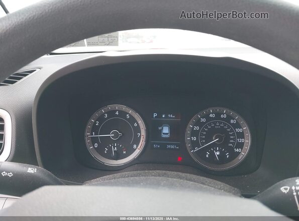 KMHRC8A31LU058939 2020 HYUNDAI VENUE Black Вид задніх сидінь