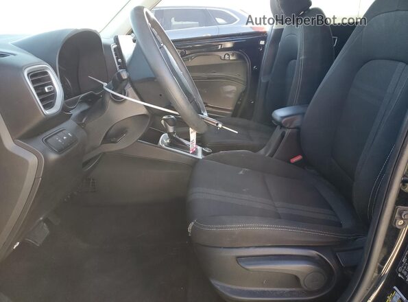 KMHRC8A32LU014187 2020 HYUNDAI VENUE Black Front interior view