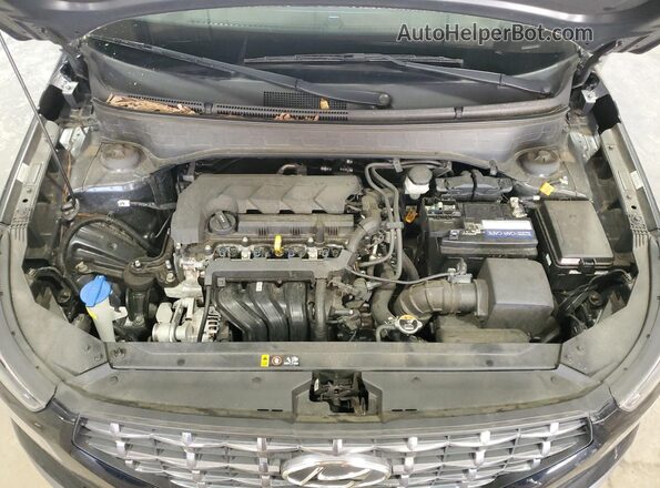 KMHRC8A32LU015503 2020 HYUNDAI VENUE Black Rear interior view