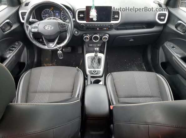 KMHRC8A32NU149348 2022 HYUNDAI VENUE Gray Vista del salpicadero
