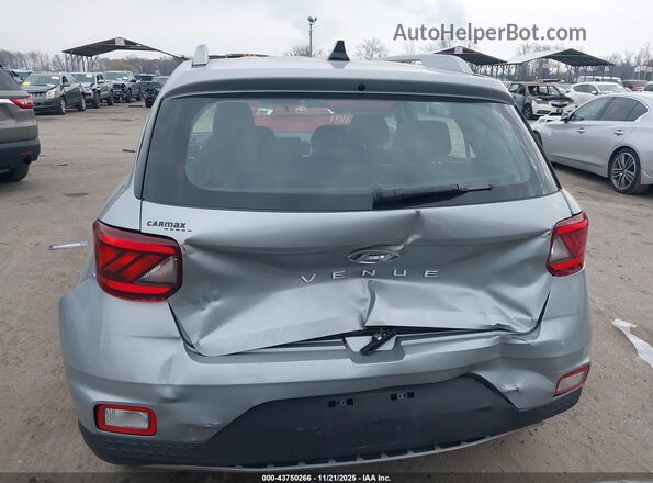 KMHRC8A34LU037244 2020 HYUNDAI VENUE Серебряный Вид спереди
