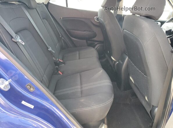 KMHRC8A34MU090365 2021 HYUNDAI VENUE Blue Widok tylnych siedzeń