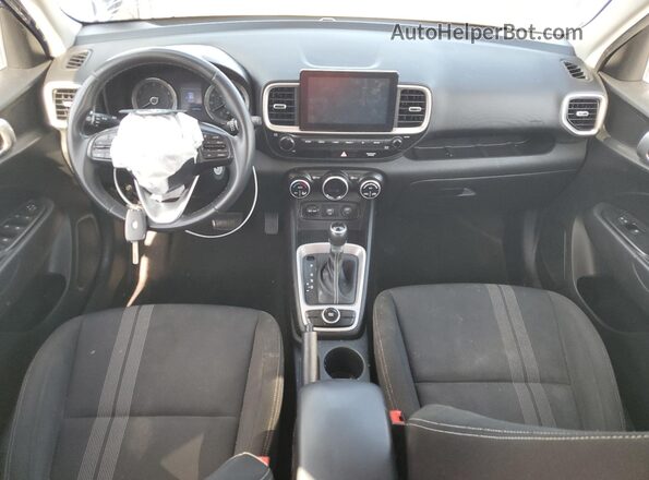 KMHRC8A34MU090365 2021 HYUNDAI VENUE Blue Widok deski rozdzielczej
