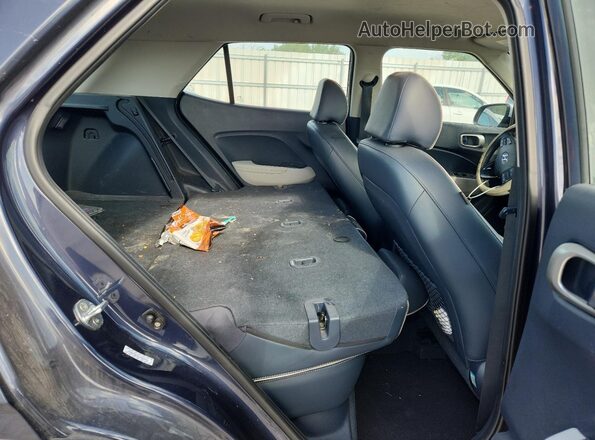 KMHRC8A35LU059446 2020 HYUNDAI VENUE Синий Вид задней части салона
