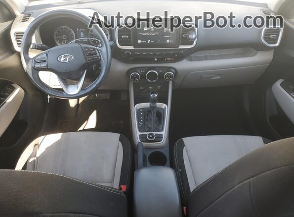 KMHRC8A35MU064860 2021 HYUNDAI VENUE White Вид панелі приладів