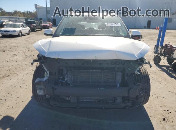 KMHRC8A35MU064860 2021 HYUNDAI VENUE White Вид спереду