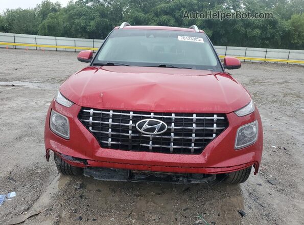 KMHRC8A36MU118621 2021 HYUNDAI VENUE Красный Вид спереди